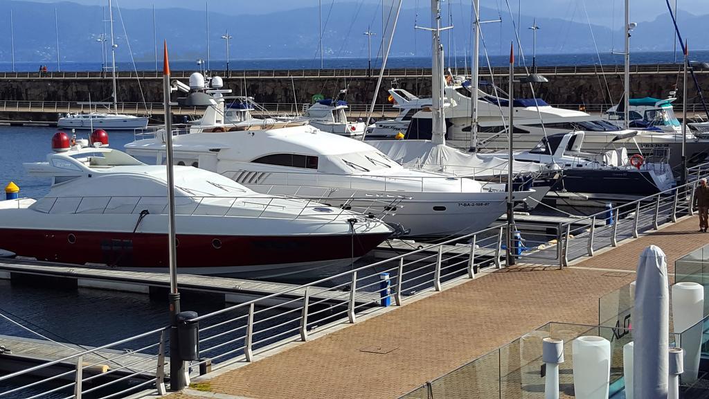 Praia dos barcos Sanxenxo Exterior foto